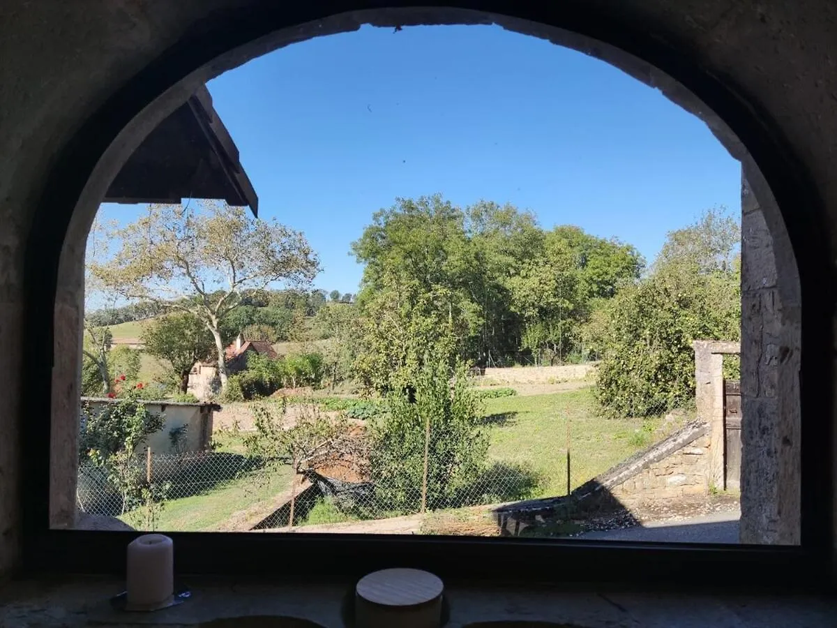 بيت للعطل Maison En Pierre Vue Panoramique Parisot